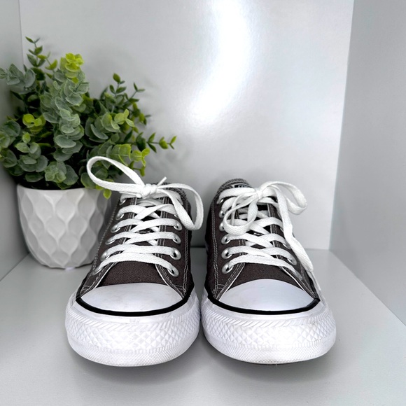 Classic Gray Canvas Sneakers - Picture 3 of 9